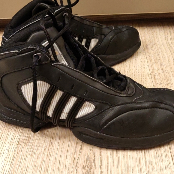 Adidas sneakers, genuine leather